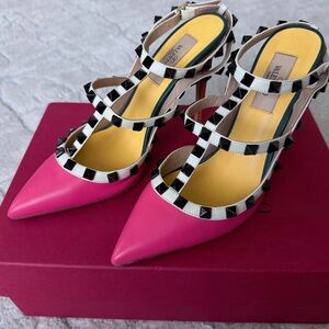 Valentino Garavani Rockstuds